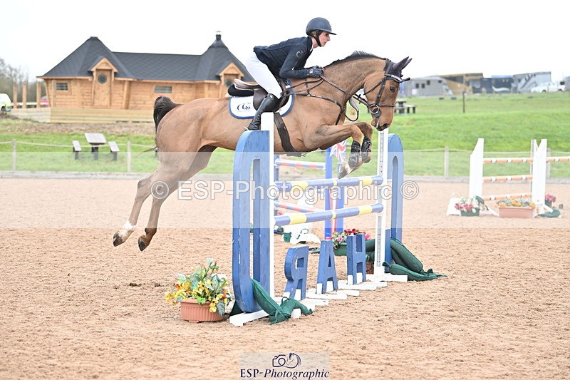 240405A-121903-01172 - Cls 3 Foxhunter