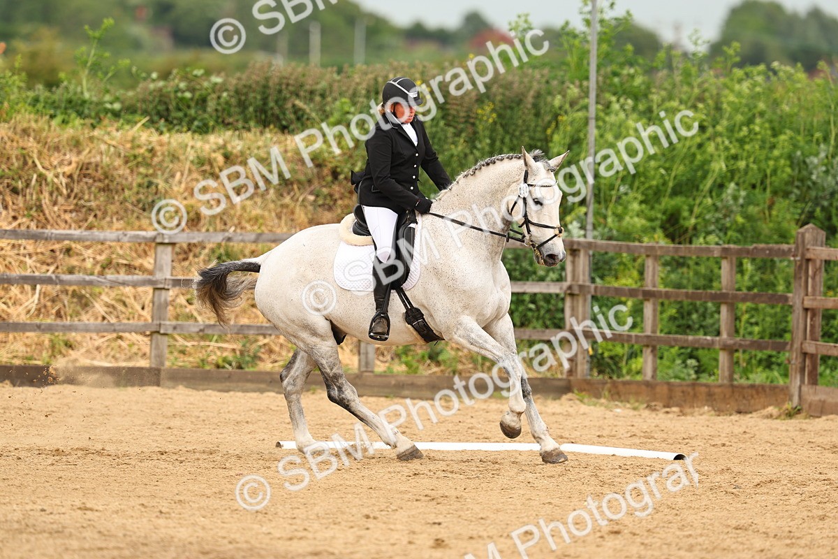 SBM_003142 - Class 7 - Novice 2