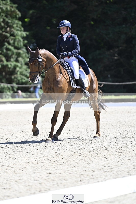 250522A-150440-03762 - D-402-Isabelle.Cook-CYMOON.F.Z