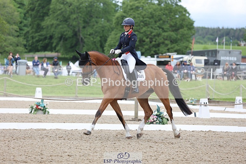 240524-092734-07171 - 255-BALANCERO-Laura_Collett