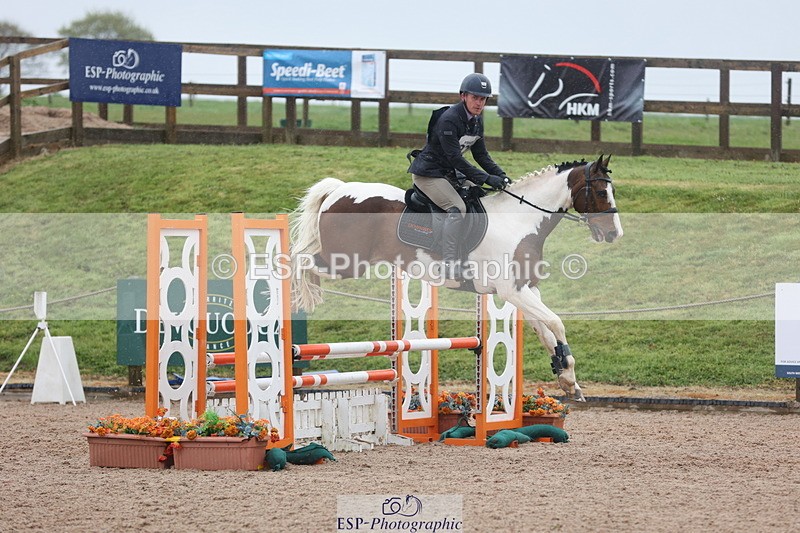 250418-140840-04792 - 220-Theo.Funnell-CARLOMAN.C