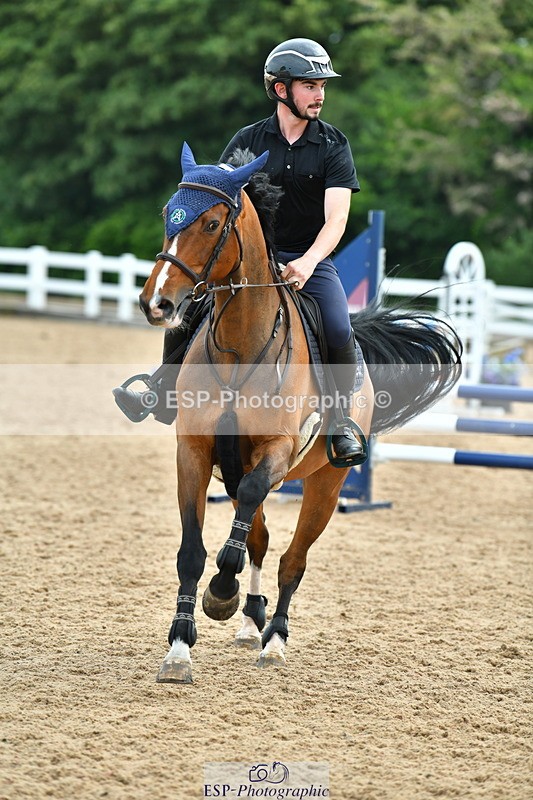 230609A-181538-02147 - Jolly Jumps Ride and Run