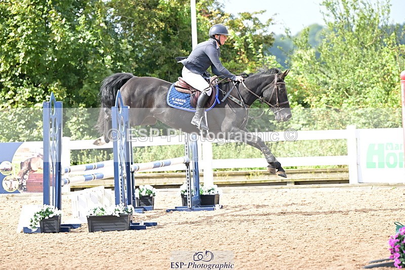 240912A-121015-01273 - Cls 10 85cm Amateur Qualifier