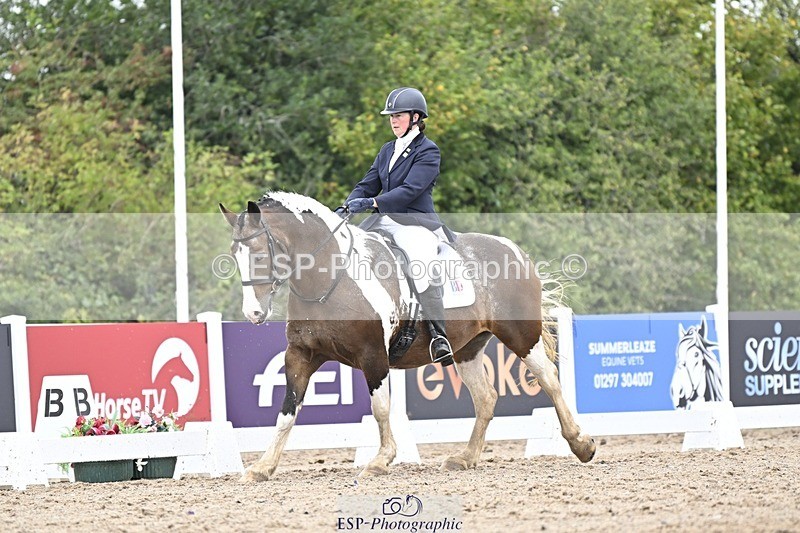 250907-123811-08088 - 080-Rebecca.MorrisSally.XIII