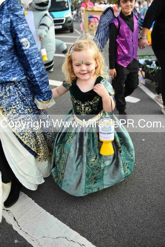 SH4_3699 - Carnival Procession.