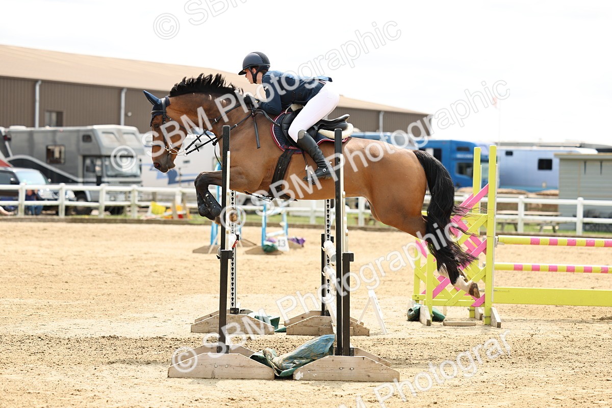 SBM_005617 - Class 17 - Senior Discovery - 1.00m