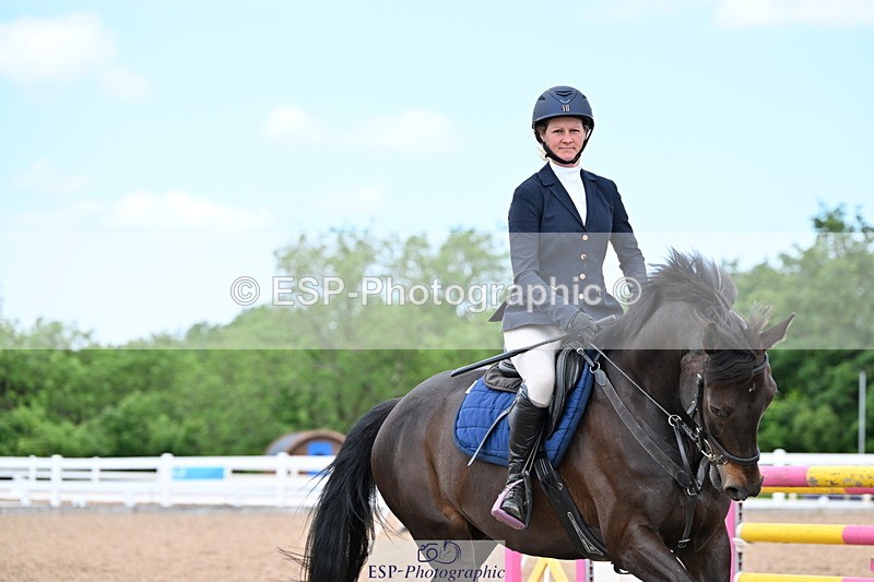 240605A-131508-00502 - Cls 3 Snr 1.05m Open