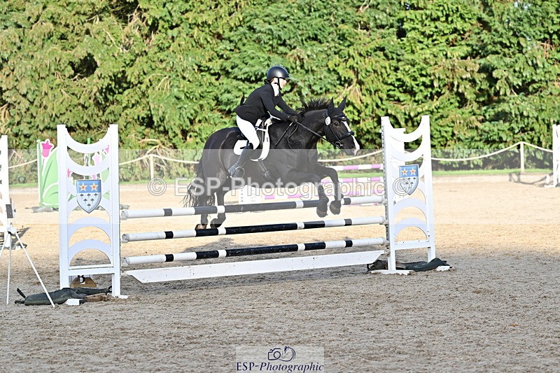 251005A-171636-05307 - Cls 11 Open 1m-1.05m