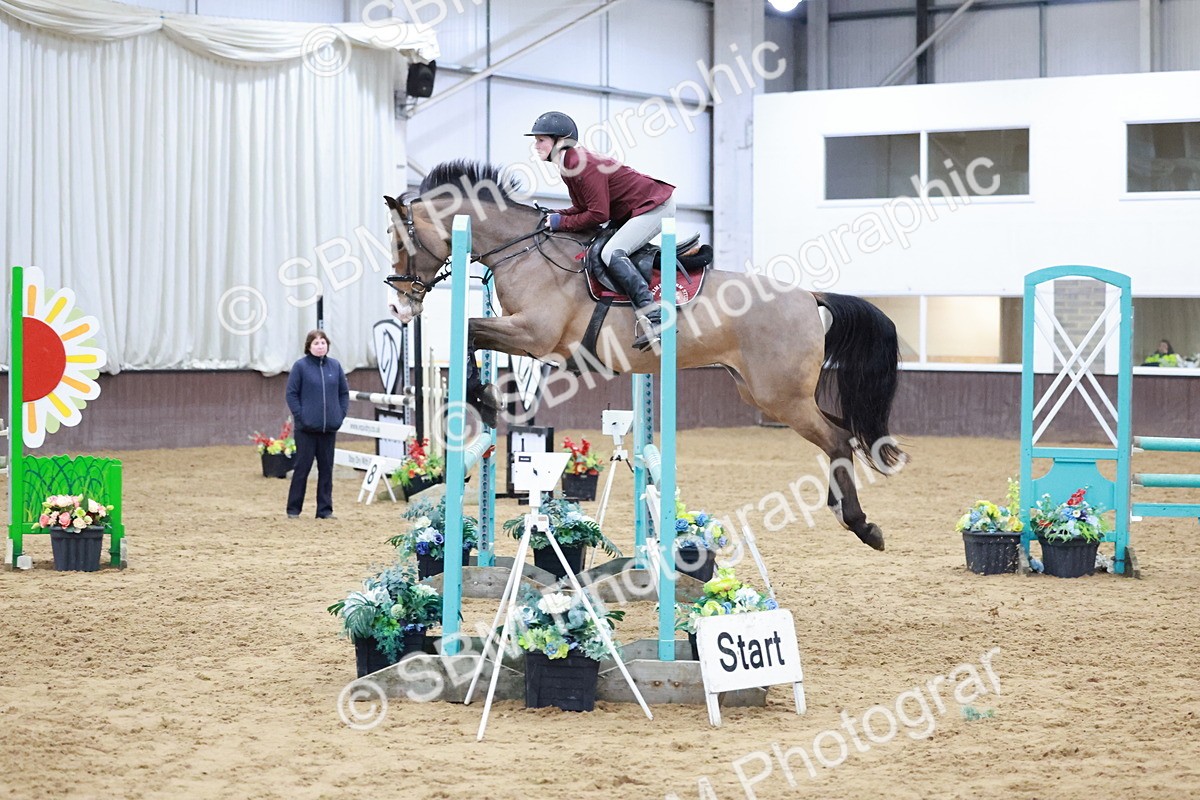 SBM_007754 - Class 24 - Nupafeed Supplements Senior Discovery/ 1m Open