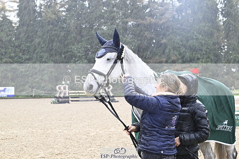 251025A-103216-18183 - Presentations