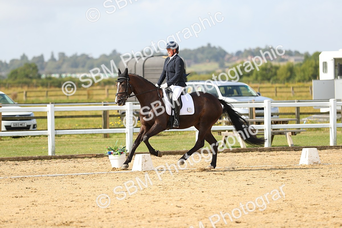 SBM_015569 - Class 13 - Novice 23 - 9.54-11.04