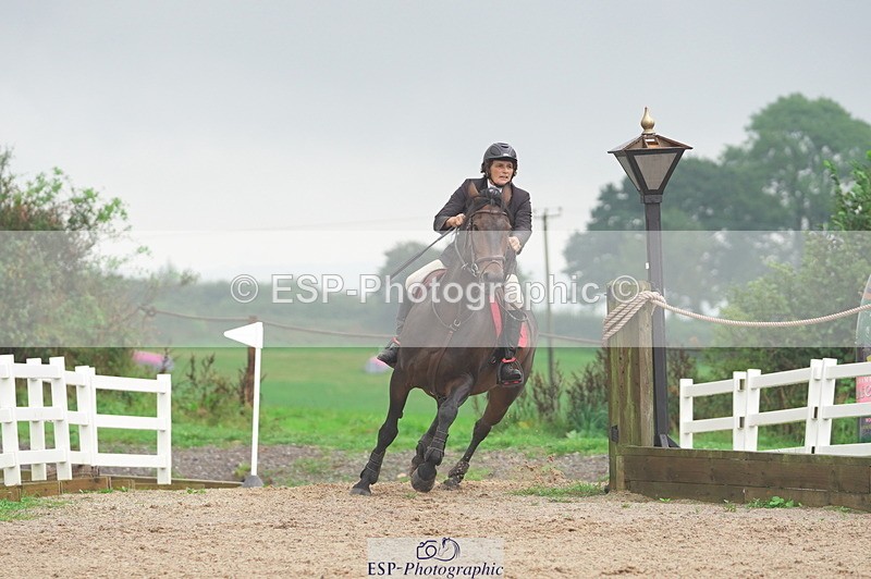 231017A-154108-07607 - Cls 30 Snr 85cm Derby