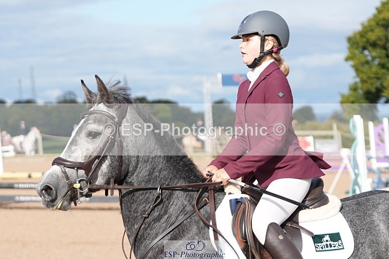 250921-100214-02091 - Cls 4 Pony British Novice and 80cm