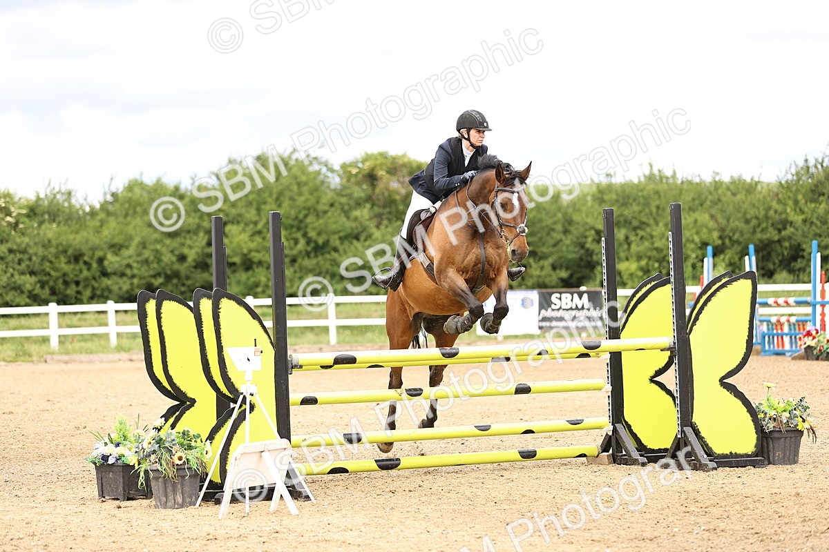 SBM_007255 - Class 18 - Senior 1.05m