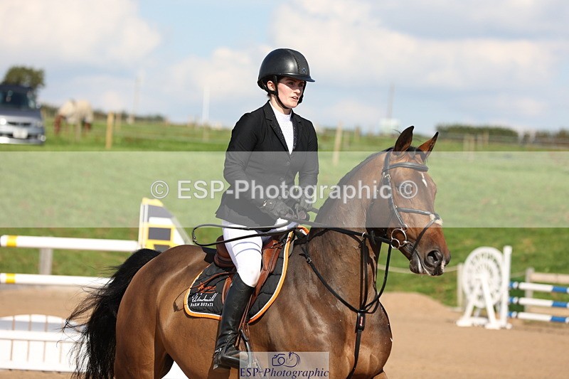 230915A-145813-02843 - Cls 5 National 1.40m