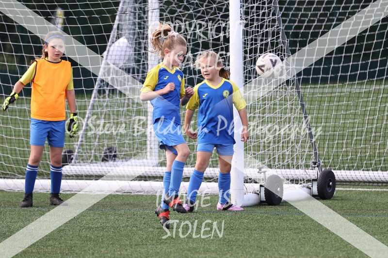 1DX30121 - Sat 13th U9 Girls