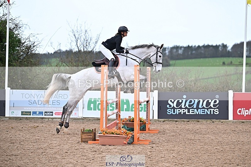 260313-132840-00568 - Cls 10+11 85cm and 95cm Amateur Quali
