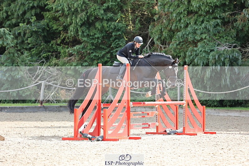 250614A-095956-05488 - Cls 26 British Novice and 90cm Open