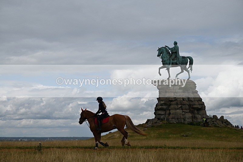 DSC_9242 - Time at Statue 14:33 to 15:10