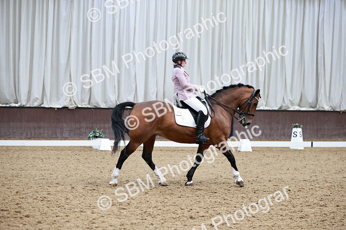 SBM_006471 - Class 16 - Advanced Medium 5 - 16.02-17.22