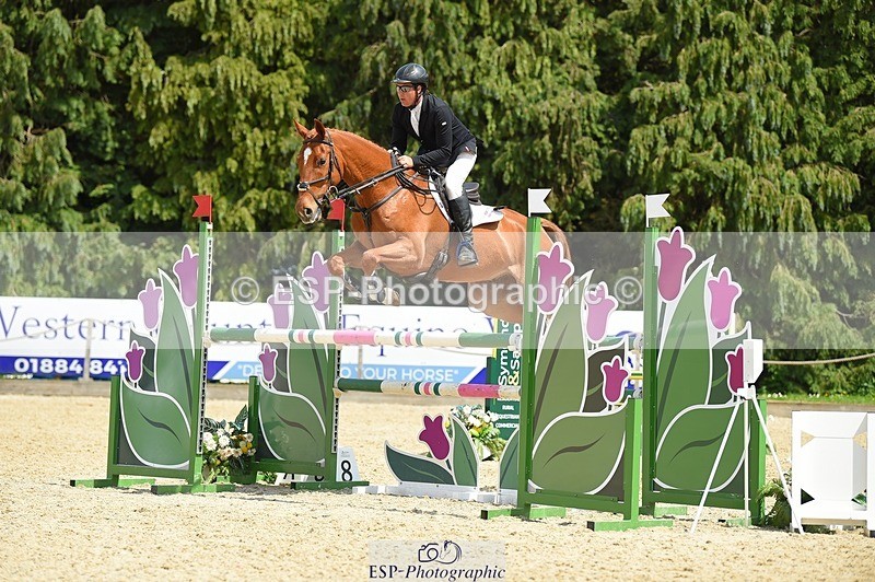 230528-140928-18502 - 111-CREEVAGHSTABLES_IFICUDIWUD-Tim_Cheffings-SUNTrotUp+SJ