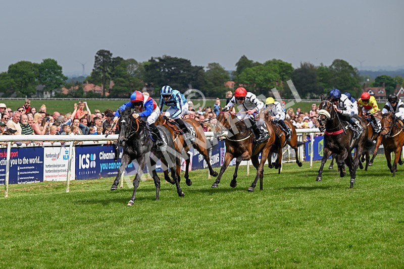 060524-Race 1-Call Me Harswell-5651 - Race 1