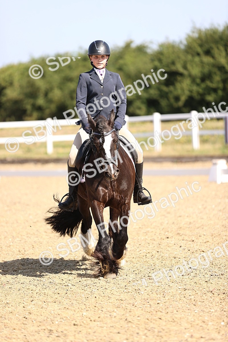 SBM_009190 - Novice 5 - 9.50-10.53