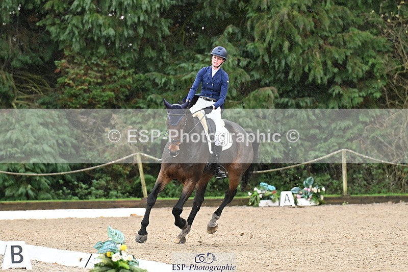 251023A-124919-02335 - B-155-Lexi.Kilfeather