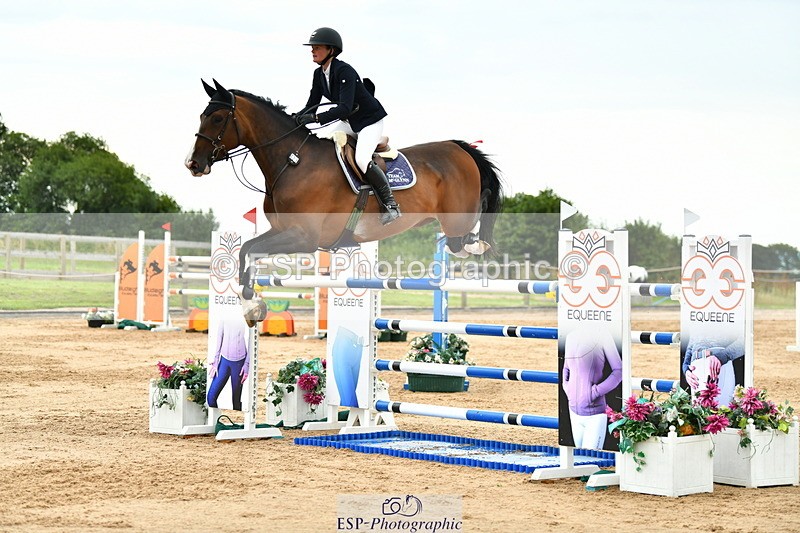 230720A-155856-04117 - Cls 9, 2 Star Big 1.40m Start to break