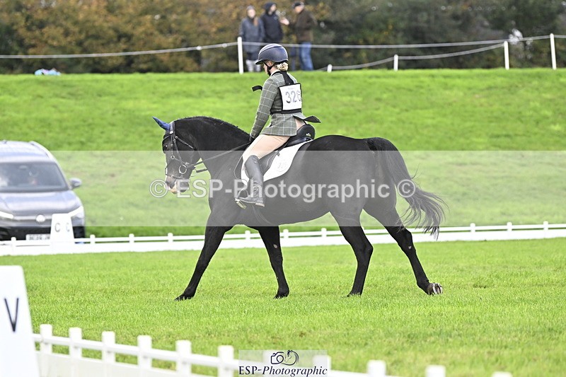 251023A-135631-04200 - D-326-Chloe.Williams