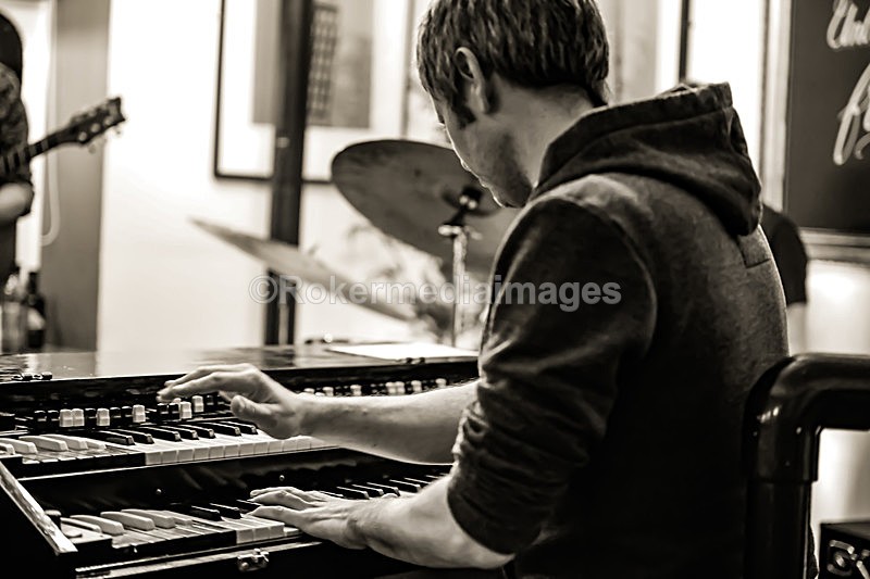  - Jonny Henderson Trio