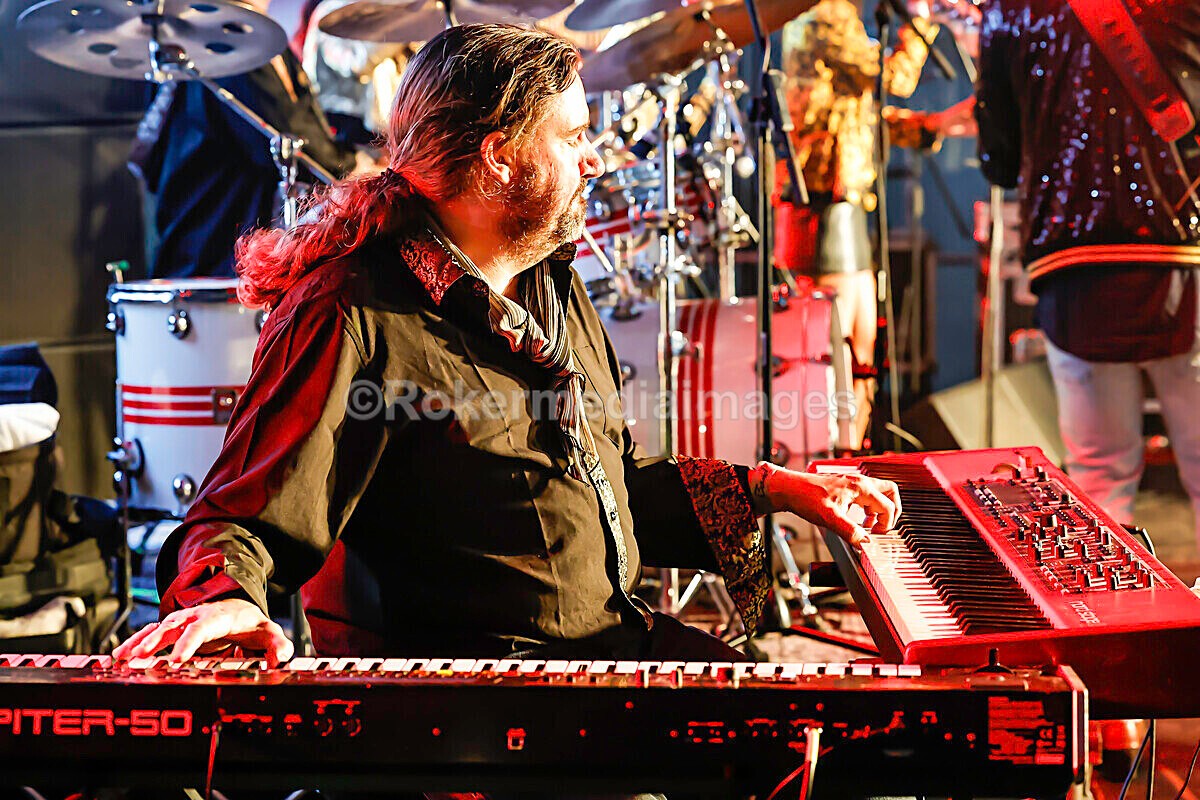 Sunday-492 - MINETY 2025