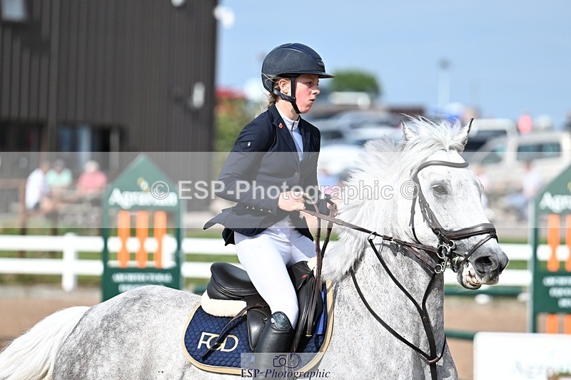 260627-173254-05773 - Cls 27 Foxhunter and 1.10m