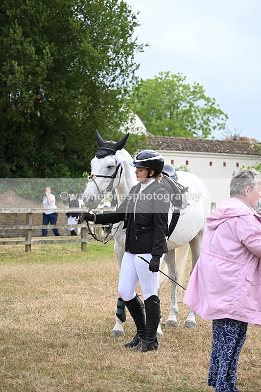 WJ6_0977 - Class 14 Intermediate Jumping 75cm