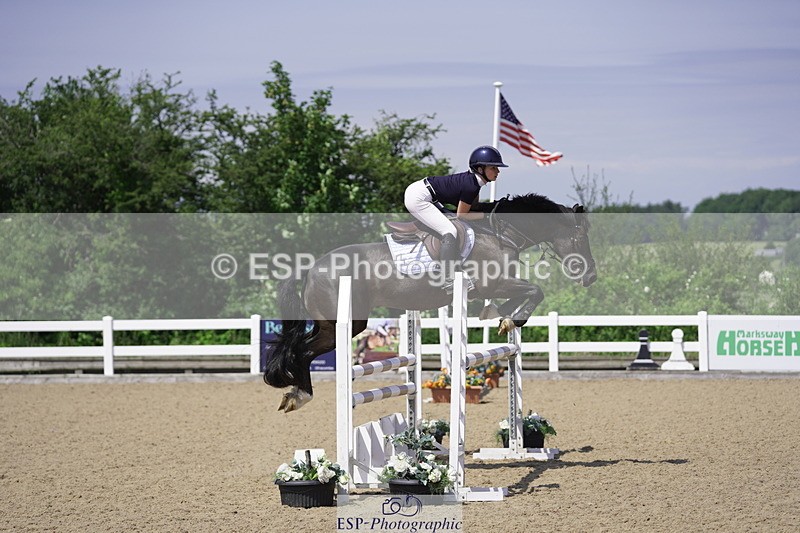 230625A-113150-03687 - Cls 3 Pony Bright Star and 148cm