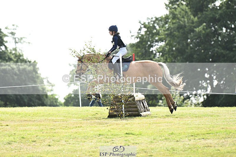 240825X-101520-31033 - 70cm XC 10.00 to 11.00