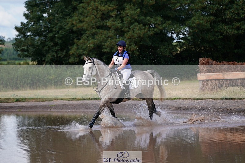 250802A-102836-01392 - A-006-Sarah.Morrison-QUALITY.STEP.ON