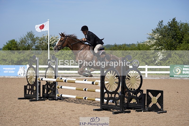 230527A-100420-03526 - Cls 19 British Novice & 90cm Open