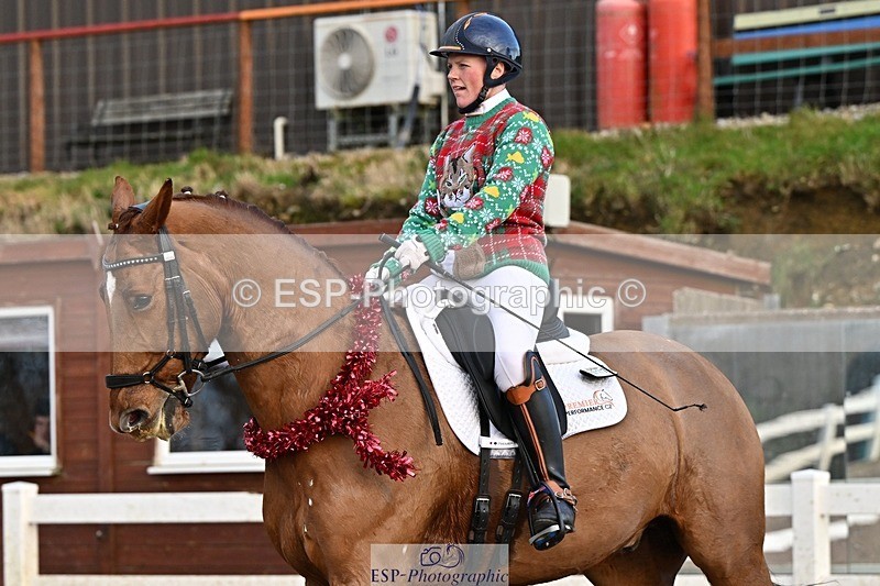 241214-150619-03099 - 137-Tyler.Bradshaw-Gijsbert