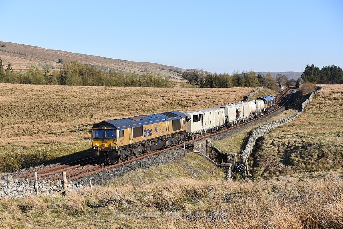JL - 7.4.25 66301/736 3Q99 Carlisle Upperby - Carlisle Upperby Ais Gil - Latest shots