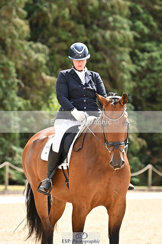 250808A-154540-01352 - 006-Katherine.CarneCalcourt.Romancier