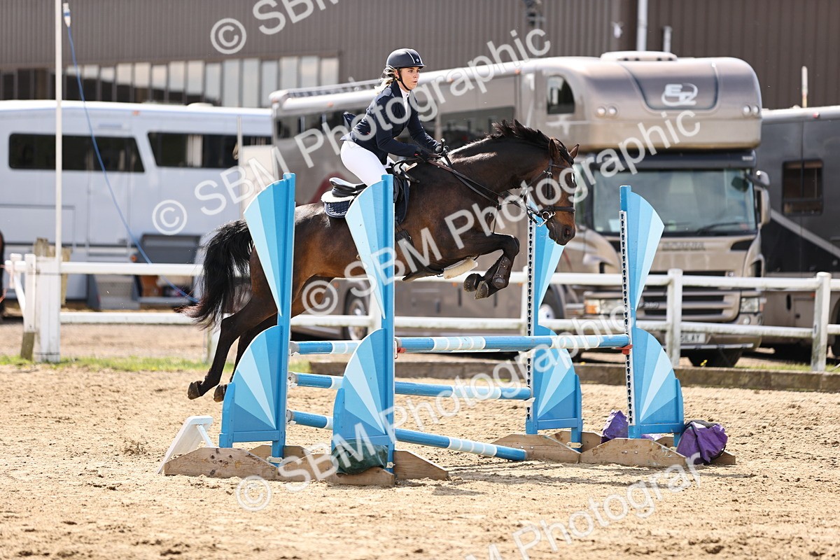 SBM_002085 - Class 9 - Senior British Novice - 90cm