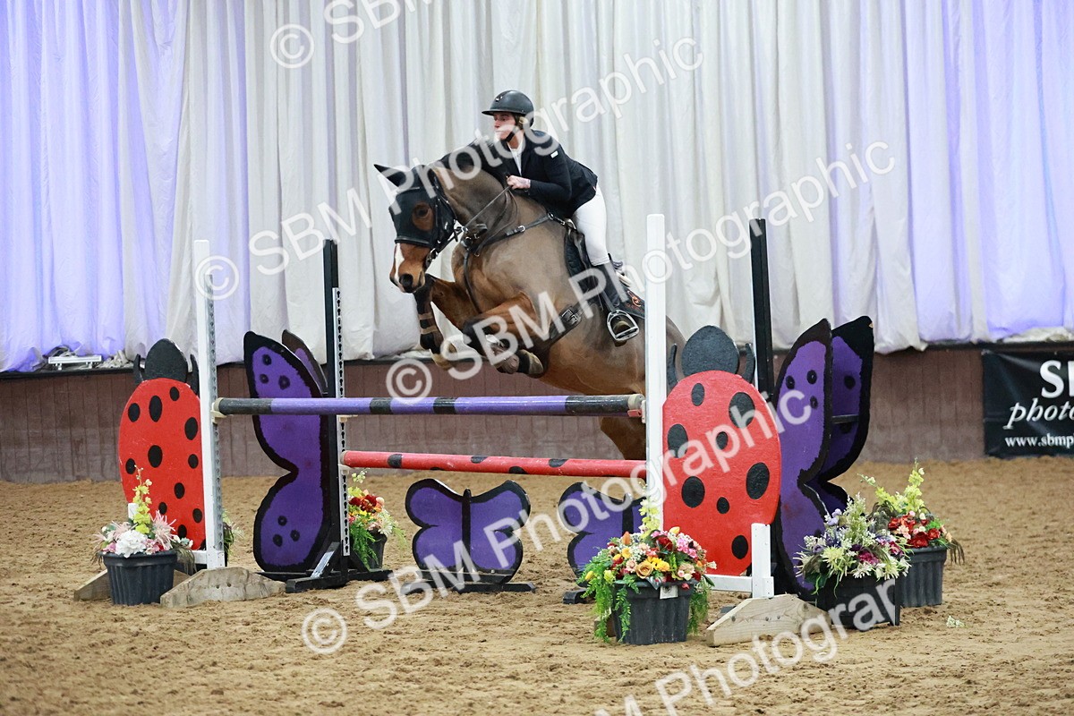 SBM_004526 - Class 17 - Senior Newcomers - 1.10m