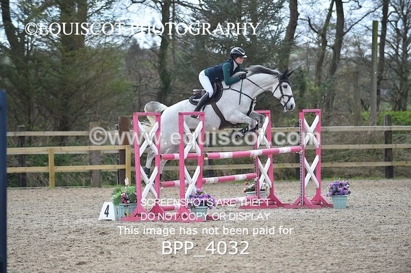 BPP_4032 - CLASS 4 Senior Newcomers/ 1.10m Open