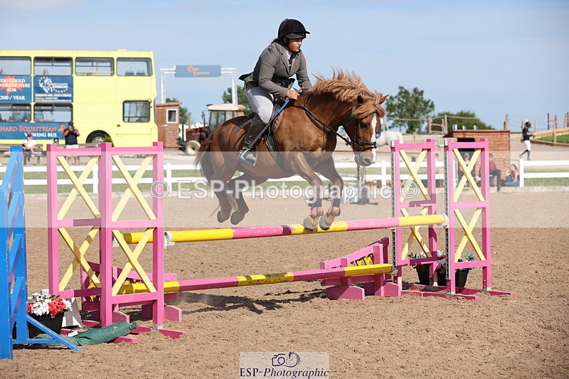 240629A-171111-08286 - Cls 13 Stepping Stones 128cm + 138cm