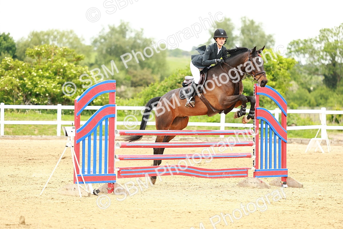 SBM_001107 - Class 4 - Senior Newcomers - 1.10m