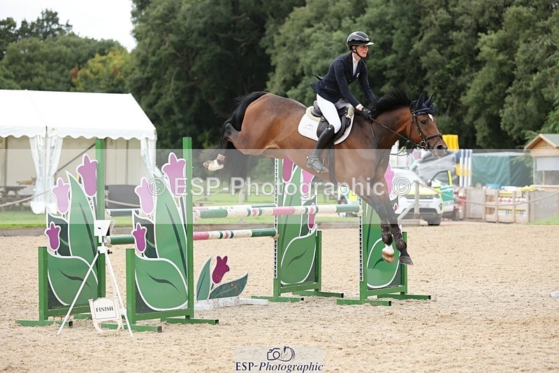 240817-153830-02323 - 06A Snr Fox 1.20m open