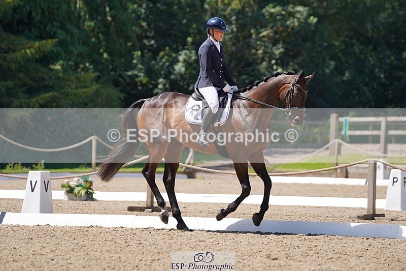 240719-120646-01442 - 275-Louise_Hendy-Best_Trition