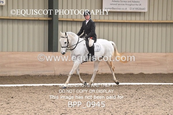 BPP_0945 - 18 / 19 - M BAKER