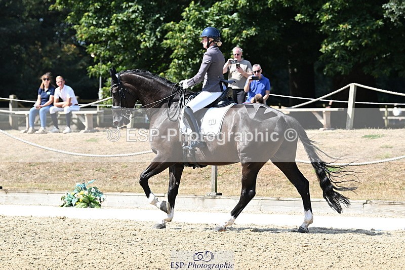 250810A-113248-05997 - 119-Lucy.BakerLast.Dancer